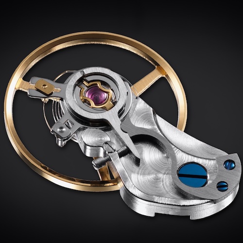 Zur Spechthalsfeinregulierung von Mühle Glashütte gehört auch ein eigener Unruhkloben.