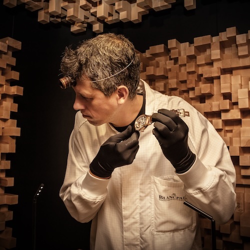 Die zwei Melodien der Grande Double Sonnerie verlangen absolute Tonreinheit und eineextreme Präzision in Sachen Timing.