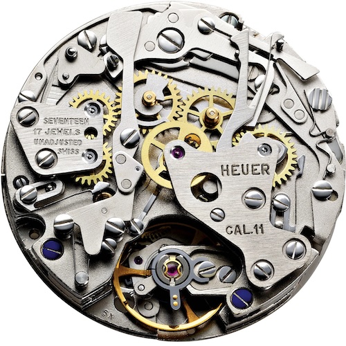 Heuer Kaliber 11 von 1969 Das Kaliber 11 kombiniert das modifizierte Intramatic-Kaliber 1322 von Büren mit dem Chronographenmodul 8510 von Dépraz & Cie.