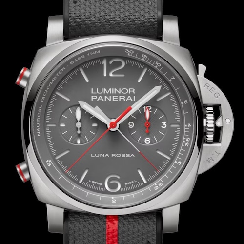 Panerai PAM01654 Luminor Chrono Flyback Luna Rossa Titanio Diie Luminor Chrono Flyback Luna Rossa Titanio von Panerai ist mit dem 2013 vorgestellten P.9100 ausgestattet.