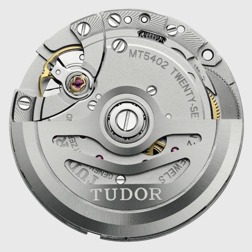 Tudor_Kaliber_MT5402 Das Tudor-Kaliber MT5402 ist technisch mit dem MT5400 identisch, hat aber einen kleineren Durchmesser von 26 Millimeter.