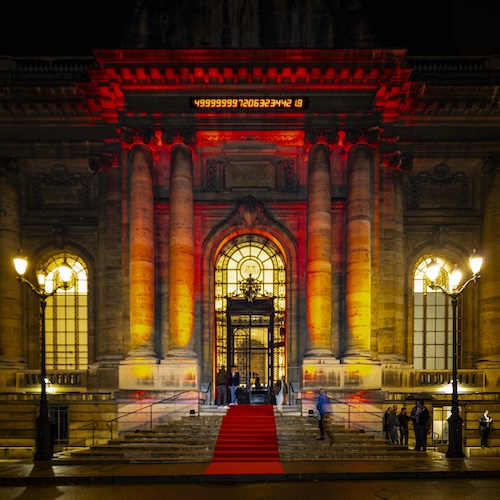 Uhrenausstellung Genf 2025 Eingang Die Finalkandidaten wurden im Genfer Musée d’Art et d’Histoire vorgestellt.