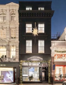 Die Fassade der Londoner Boutique ist im typischen Grau von A. Lange & Söhne gehalten.