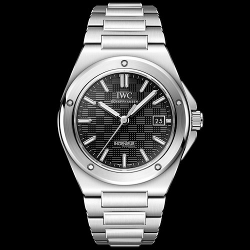 IWC Ingenieur Automatic 40 2023 2023 legte IWC Schaffhausen die Ingenieur als Re-Edition mit Weicheisenkäfig auf.