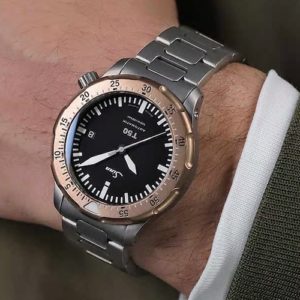 Durch den außergewöhnlich hohen Reinheitsgrad der Goldbronze 125 im Vergleich zu herkömmlichen Bronzelegierungen ergibt sich eine verbesserte Hautverträglichkeit.