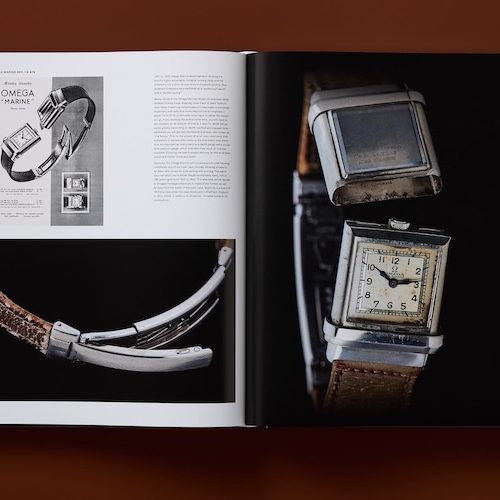 Ultimate Collector Watches Omega Marine Die Omega Marine wurde von 1932 bis 1940 produziert. Sie besaß ein wasserdichtes Außengehäuse das sich Abziehen ließ um die Uhr zu stellen oder aufzuziehen. Dieses Original aus dem Omega-Museum ist aus Edelstahl gefertigt.