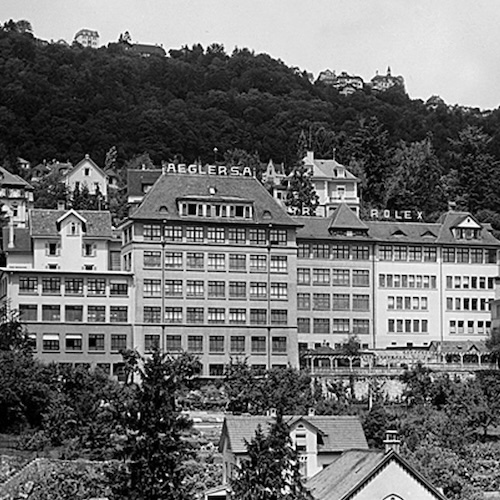 Aegler Fabrik in Biel Aegler in Biel fertigte bereits die ersten Werke für Rolex, ab 1936 exklusiv und wurde 2004 in Rolex integriert.