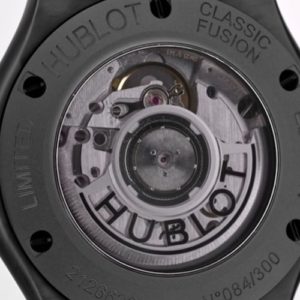 Das automatische Kaliber HUB1110 besitzt eine skelettierten Rotor.