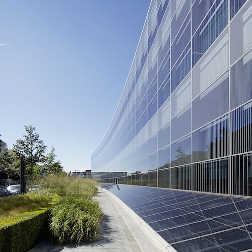 ROLEX CHÊNE-BOURG SITE In der Nachbarortschaft Chêne-Bourg werden Zifferblätter und die Cerachrom-Lünetten gefertigt.