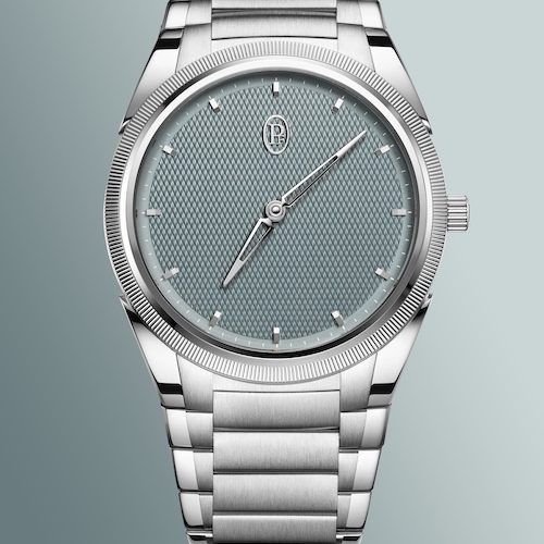 Parmigiani Fleurier Tonda PF Micro-Rotor Agave Blue Edelstahl Die Edelstahlversion der Parmigiani Fleurier Tonda PF Micro-Rotor Agave Blue besitzt eine Lünette aus Platin.