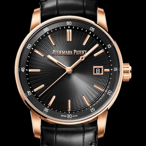 Audemars Piguet Code 11.59 38MM 7410OR-OO-A127CR-01_SDT Die Code 11.59 von Audemars Piguet mit schwarzem Zifferblatt am schwarzen Band aus Alligatorleder.