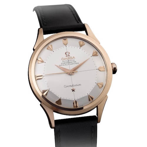 Erste Omega Constellation 1952 Die Constellation war 1952 Omegas erste in Großserie produzierte Chronometer‑Automatik‑Armbanduhr.