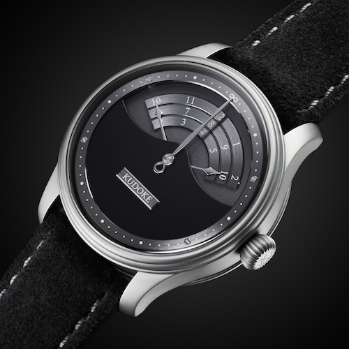 Das Oberblatt der Nocturne-Edition von Kudoke ist in Schwarz galvanisiert.