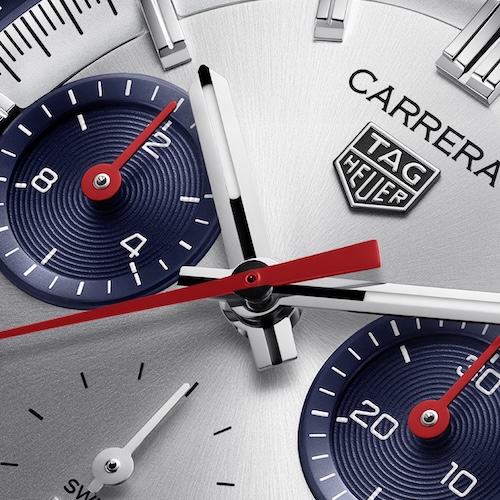Die Totalisatoren des Carrer Chronographen sind kreisförmig verziert