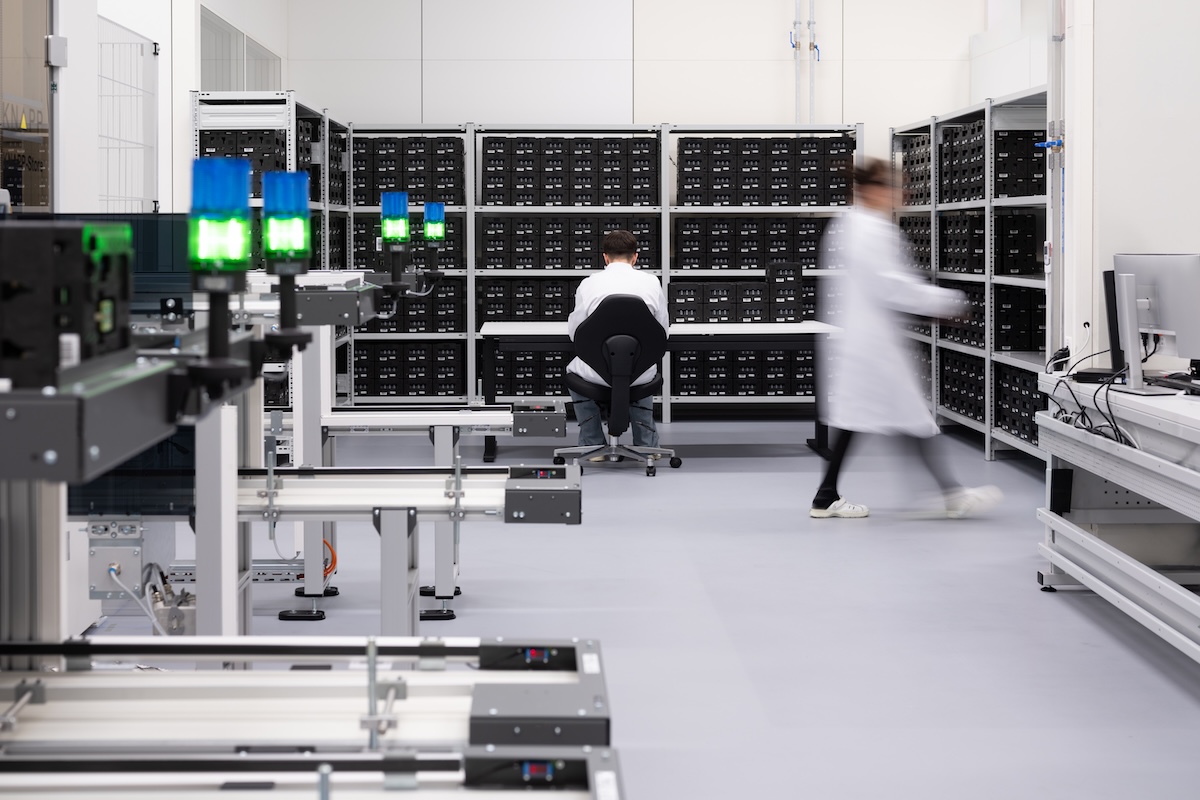 Omega Laboratoire de Précision